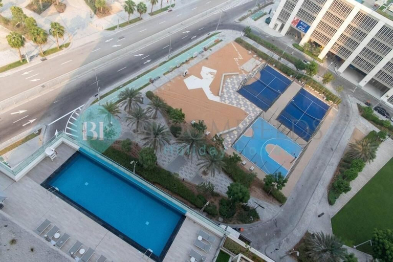 Pool, Bloomfields Elegant 1BR in Reflectio, Abu Dhabi City