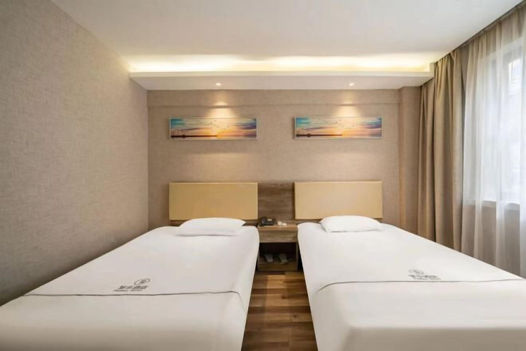 Bedroom 3, Fanhua Hotel, Shanghai
