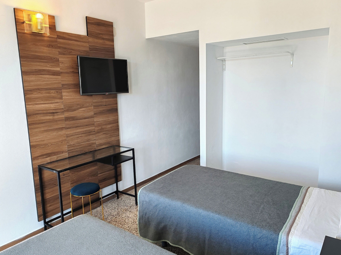 Room 2, Hotel Octopus, Baleares