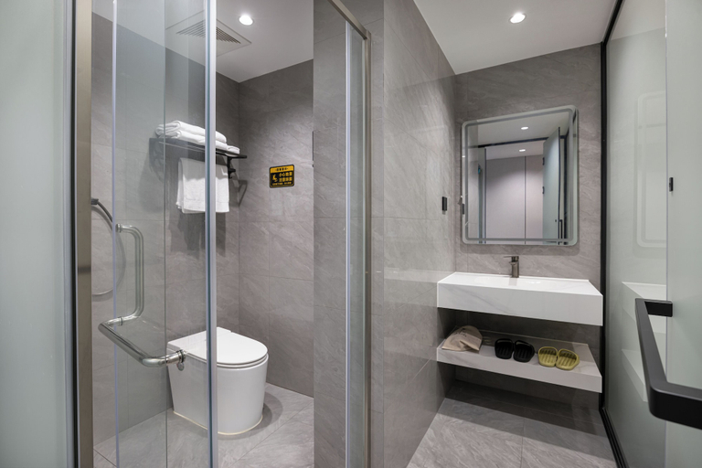 Bathroom 3, Meihao Exquisite Hotel, Guangzhou