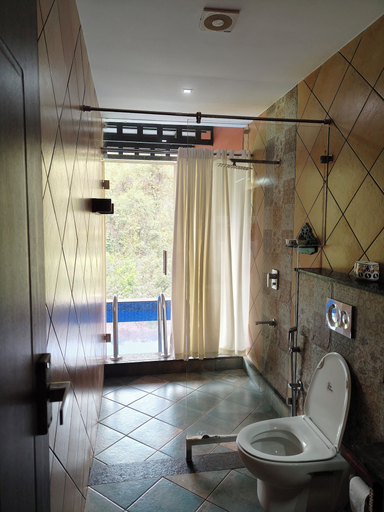 Bathroom 5, mayaahi resorts and spa, Malappuram