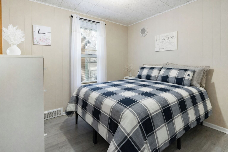 Floor plan 5, Modern 2BR Apartment Free Parking Baden, Beaver