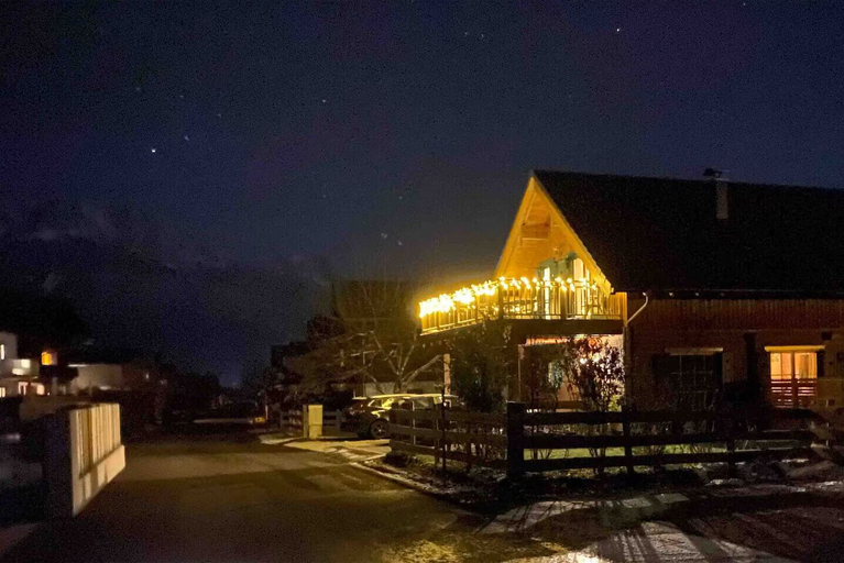 Front of property 5, Wooden Chalet Loui - Apartment, Zell am See