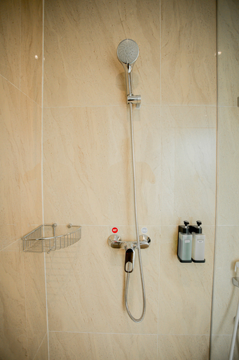 Bathroom 2, Hotel Kingston - Luxury Urban Living, Samarinda