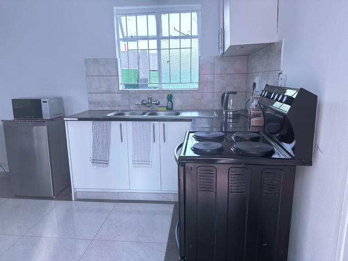Private kitchen 4, SA Guest House, City of Johannesburg
