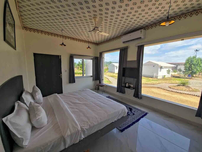 Room 5, Chandraprabha Sky Jawai Resort, Pali