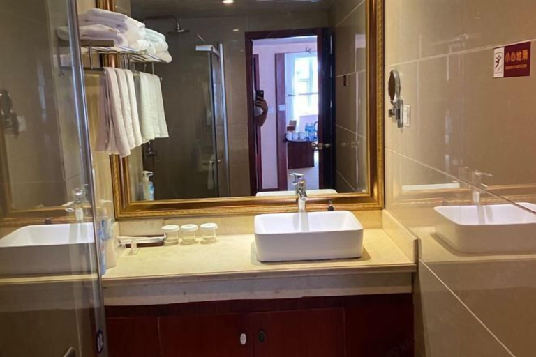 Bathroom 3, Zhuangyuan International Hotel, Ya'an