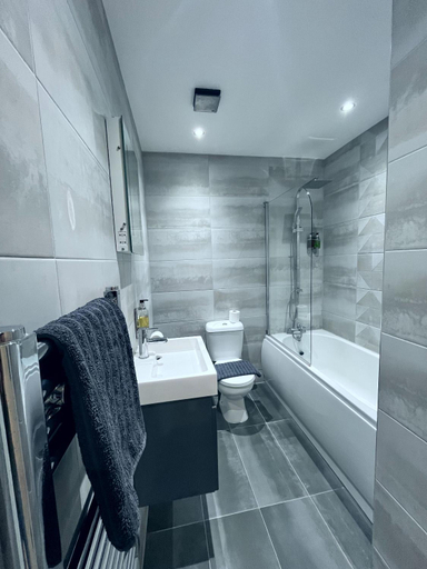 Bathroom 3, Vantage House, Norfolk