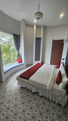 Room 3, Lemongrass Hill by Thottumkal Resorts, Idukki