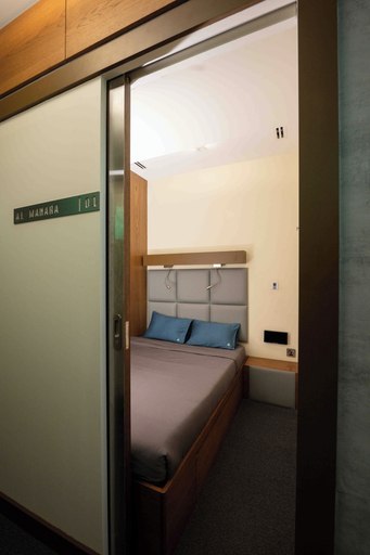 Bedroom 4, Sleepover Terminal 3, Concourse C – formerly sleep ‘n fly, Dubai
