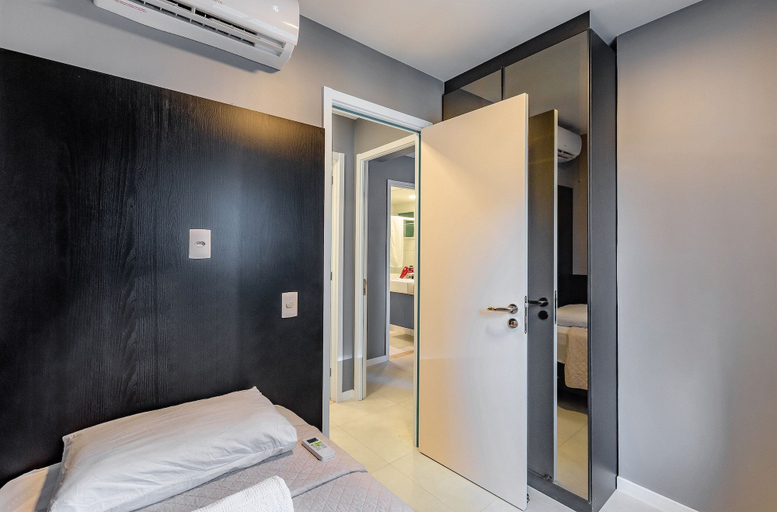 Room 5, Infinity #103 - Quadruple in Meireles by Carpediem, Fortaleza