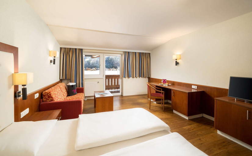Others 4, elaya hotel steinplatte, Trademark by Wyndham, Kitzbühel