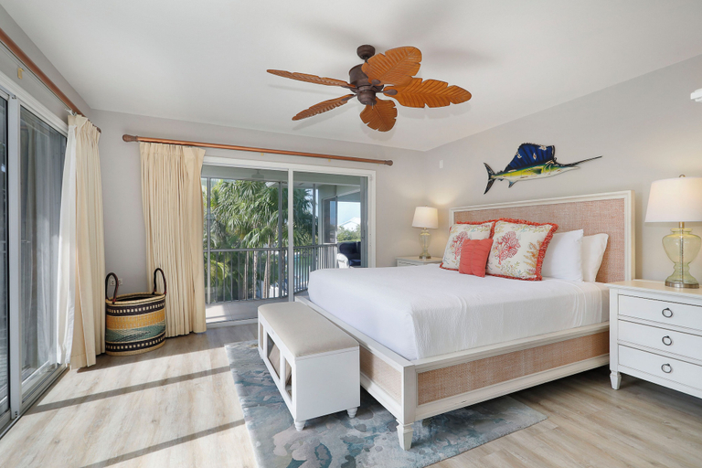 Bedroom 2, Waterfront Luxury Home With Pool and Boat Dock, Monroe