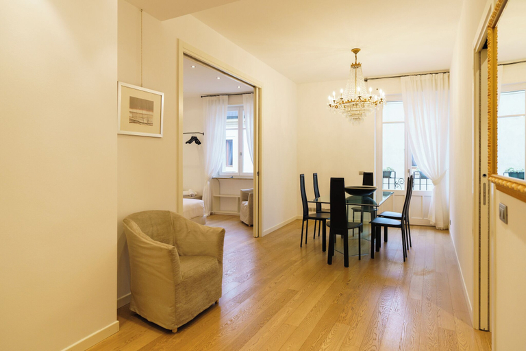 Living area, Res. Stella Trilo - balcone vista Arena, Verona