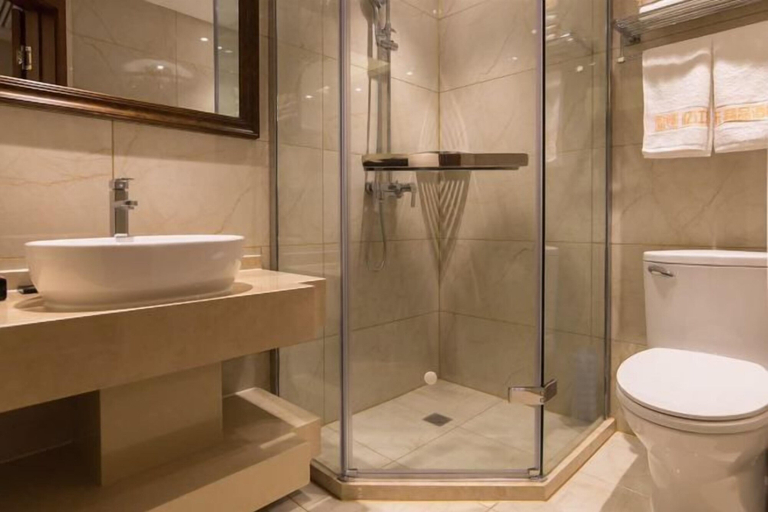 Bathroom 3, Yijiangdong Boutique Hotel., Jilin