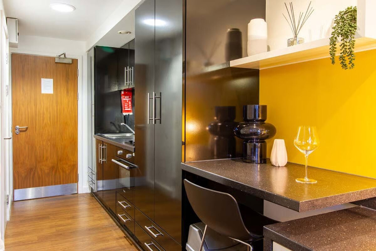 Private kitchen 2, Students Only - Modern Accommodation in Nottingham, Nottingham