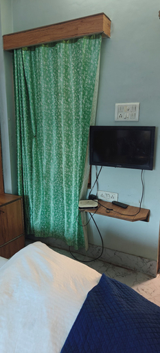 Room 4, Hotel Manali, Kaushambi