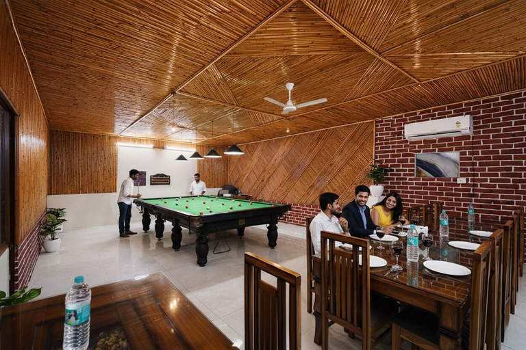Restaurant, FabHotel Expressway 135 - Near By KJR Hospital, Gautam Buddha Nagar