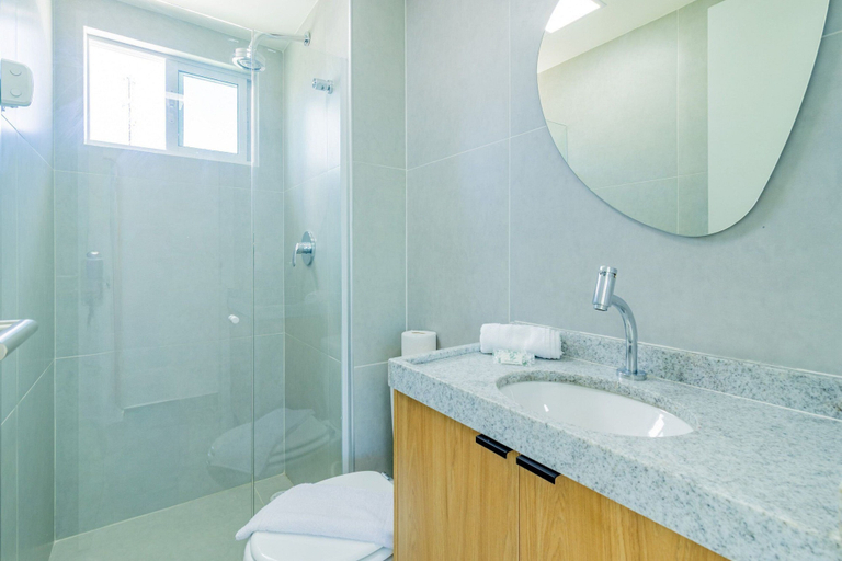 Bathroom, Ocean Blue #01 - Apt With Pool by Carpediem, Ipojuca