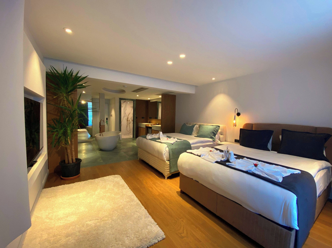 Room 5, La Luma Suites&Hostel, Antalya