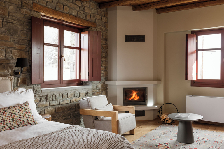 Room 3, Le Marron, West Macedonia