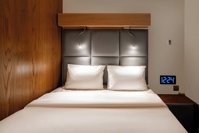 Bedroom 2, Sleepover Terminal 3, Concourse C – formerly sleep ‘n fly, Dubai