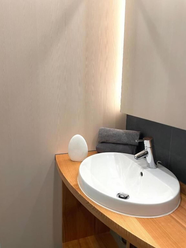Bathroom 3, Hohentwiel Apartments, Konstanz