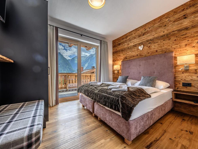 Bedroom 2, Nationalpark Chalet Dreiherrenspitze, Zell am See