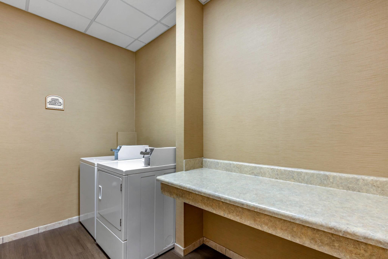 Bathroom 4, Comfort Suites Smyrna - Nashville Area, Rutherford