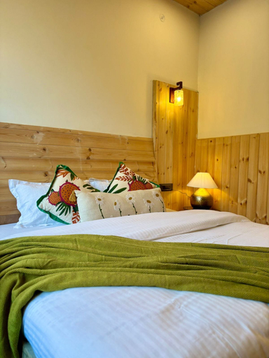 Room 2, Oakridge By The Aravali Story, Tehri Garhwal
