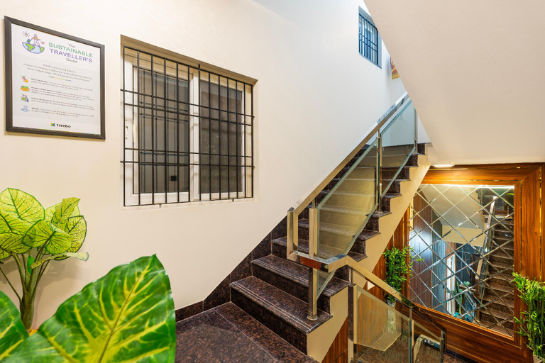Lobby 5, Treebo Sri Anand Residency, Kancheepuram