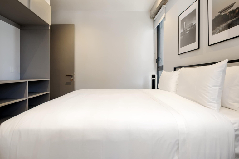 Room 2, w Deluxe 3BR w Balcony in Interlomas, Huixquilucan