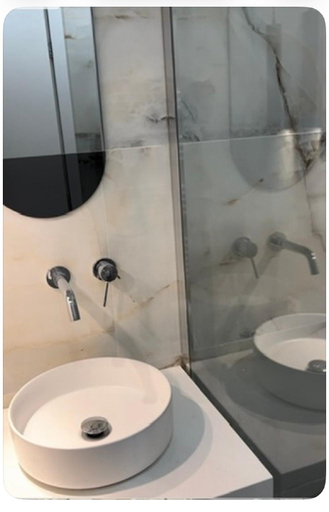5, Spacious 2-Bedroom Apartment in Paleo Faliro, Athens, Attica