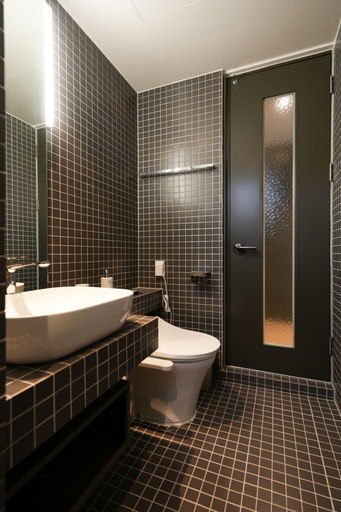 Bathroom 5, laforet space, Gongju