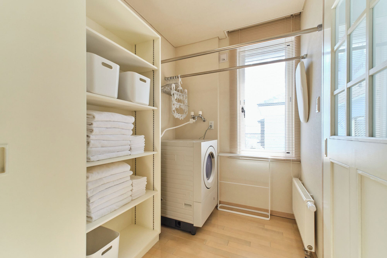 Laundry 3, Moiwa Moutain Villa, Sapporo
