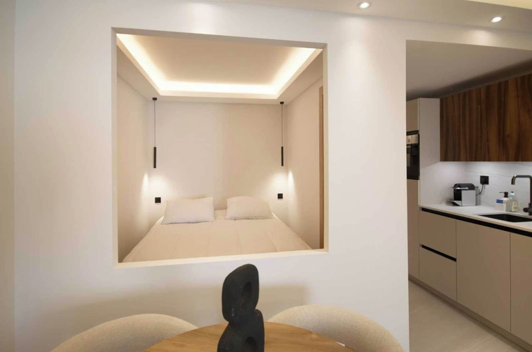 Primary image, A/C apt in the Heart of Cannes--croisette/beaches, Alpes-Maritimes