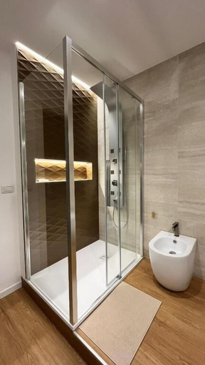 Bathroom 3, suite la pennichella, Salerno