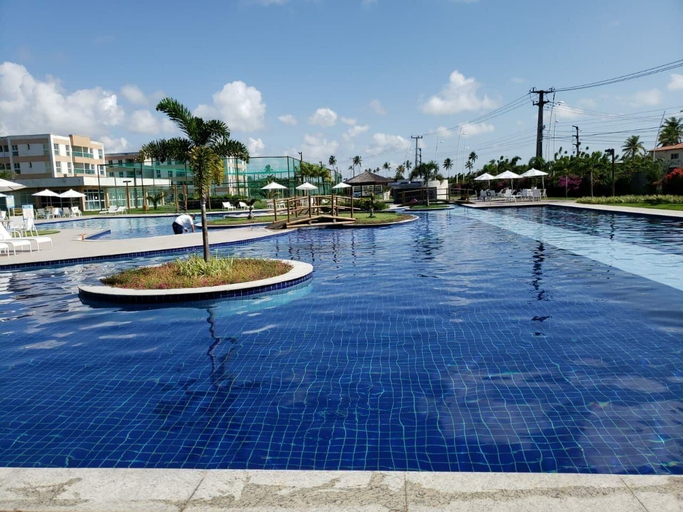 Pool 2, Muro Alto Clube #402 - Apartment by Carpediem, Ipojuca