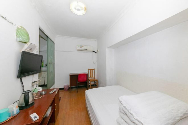 Bedroom, Senxin Hotel, Shanghai