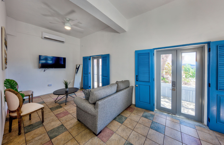 Living area 5, Casa Pelayo