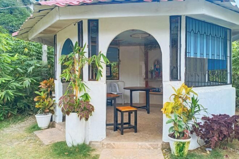 Exterior & Views 2, RedDoorz @ St Anthony Beach Resort