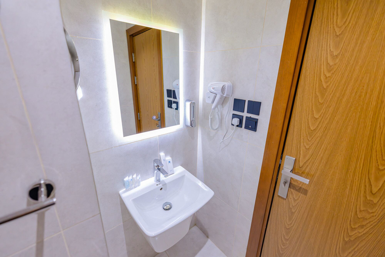 Bathroom 3, Jasmine Garden Hotel Makkah, Makkah