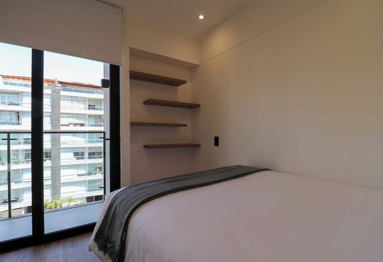 Room 2, w Engaging 2BR w Cozy Balcony in Miraflores, Lima