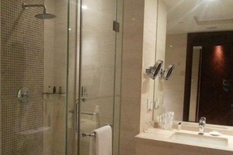 Bathroom 3, Guidu Hotel Beijing, Beijing