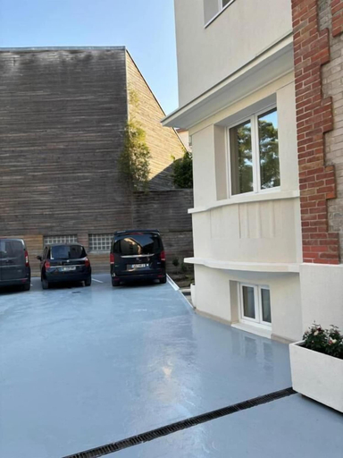 Exterior 3, Pavillon 92, Hauts-de-Seine