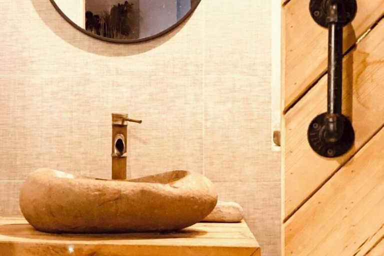 Bathroom 3, Chunshanwai Guesthouse, Zhuhai
