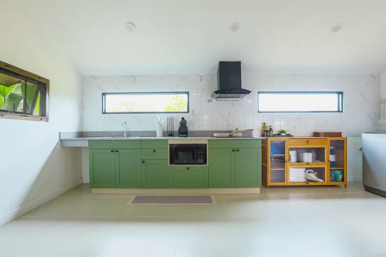 Private kitchen 2, Wink Garden 3 Bedrooms Bangtao Beach, Pulau Phuket