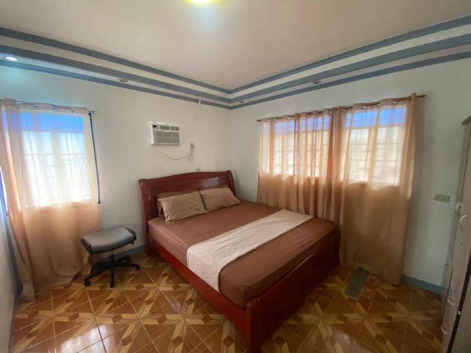Bedroom 2, Affordable guest house near alona beach, Panglao