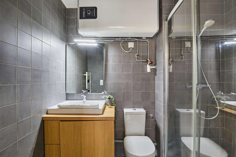 Bathroom 5, Charming Apartment Boulogne Facing, Hauts-de-Seine