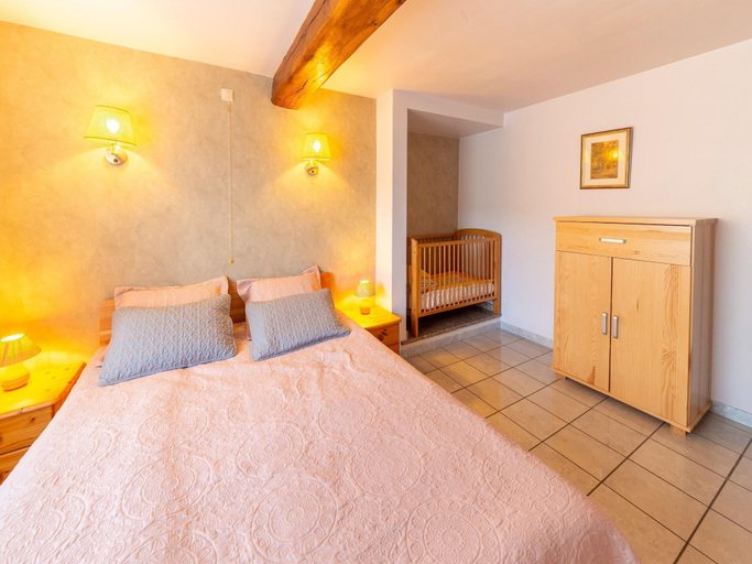 Bedroom 3, Villa Les Charmes - Premium Villa for 20 Guests, Liège